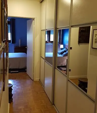 Equipe Pour 4per Parking Privatif Apartment Suresnes